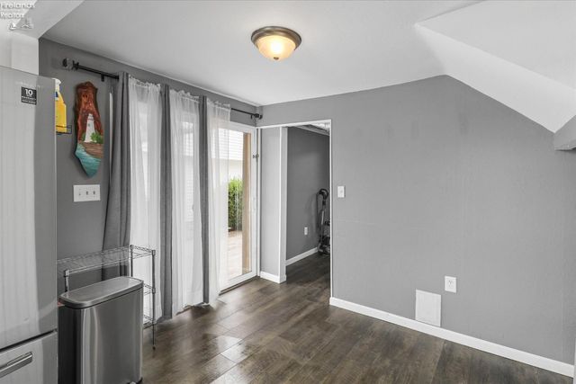 1944 Ashcroft, Oregon, OH 43616