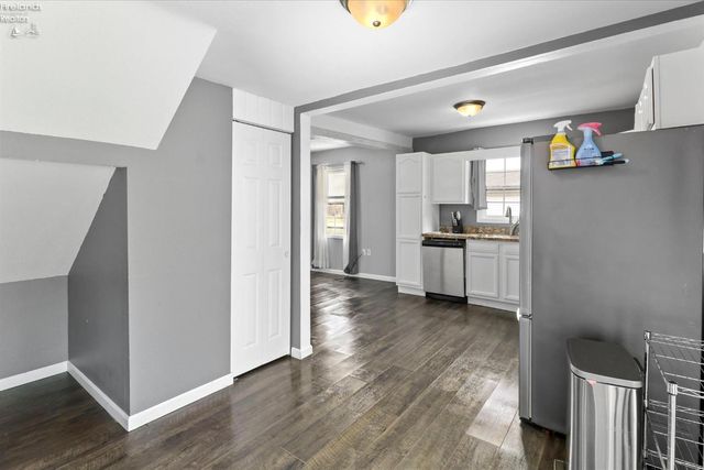 1944 Ashcroft, Oregon, OH 43616