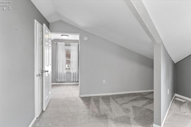 1944 Ashcroft, Oregon, OH 43616