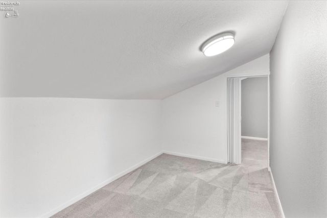 1944 Ashcroft, Oregon, OH 43616