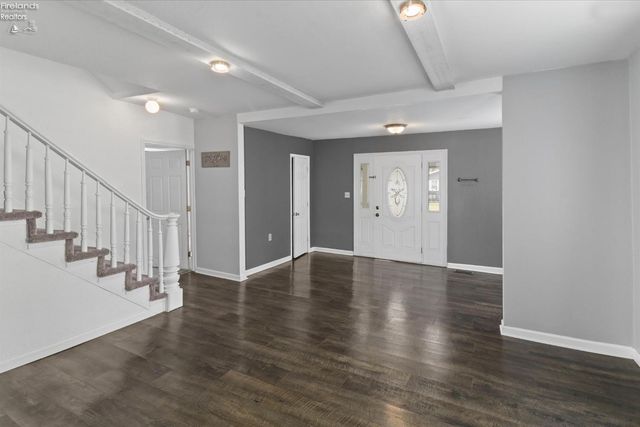 1944 Ashcroft, Oregon, OH 43616