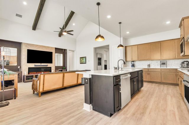 257 Oak Blossom RD, Liberty Hill, TX 78642