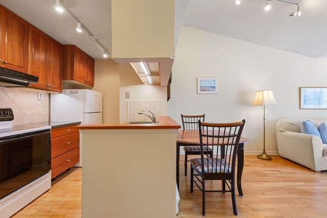 82 Fletcher Lane UNIT H, Brewster, MA 02631