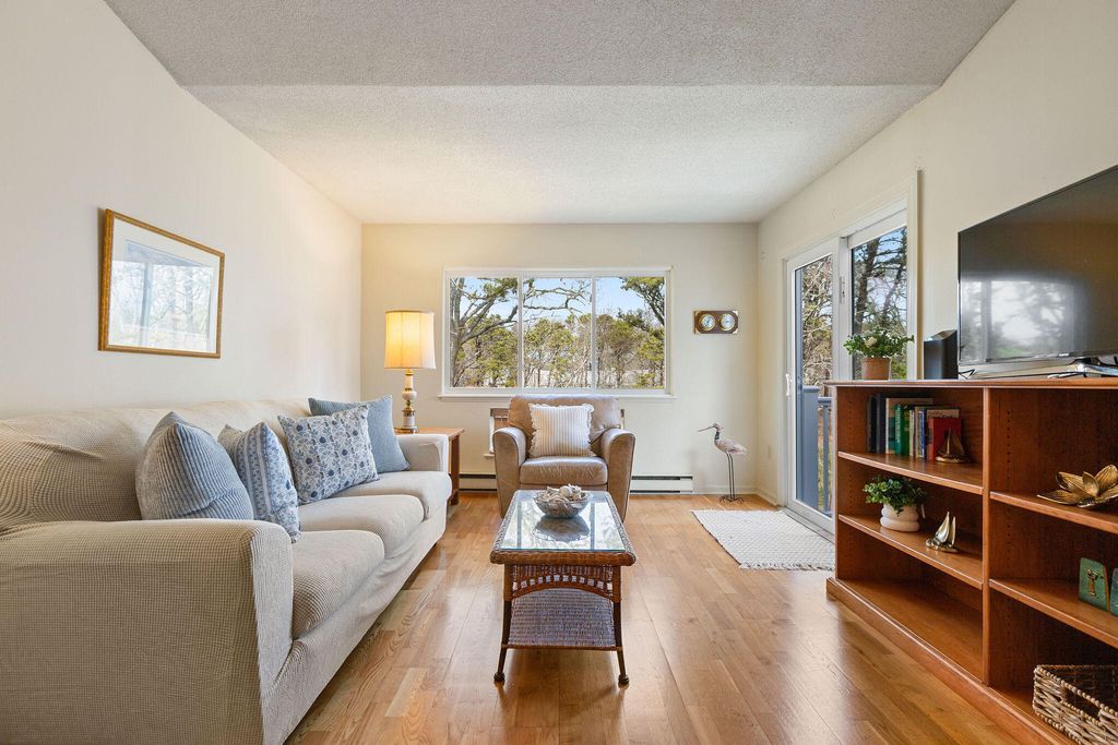 82 Fletcher Lane UNIT H, Brewster, MA 02631