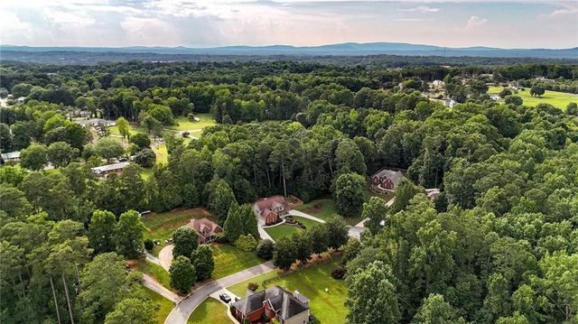 123 Breckenridge Drive, Canton, GA 30115