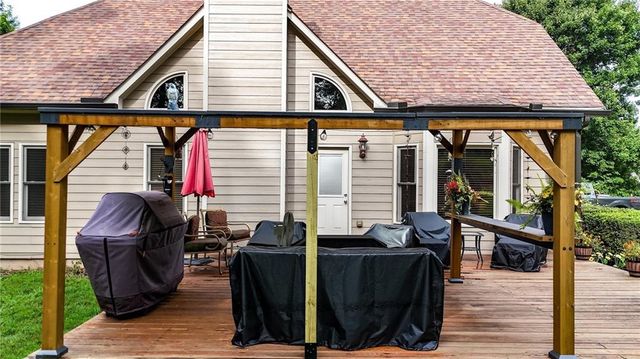 123 Breckenridge Drive, Canton, GA 30115
