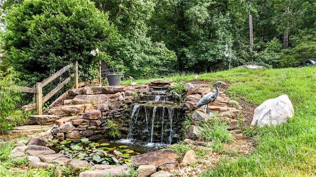 123 Breckenridge Drive, Canton, GA 30115