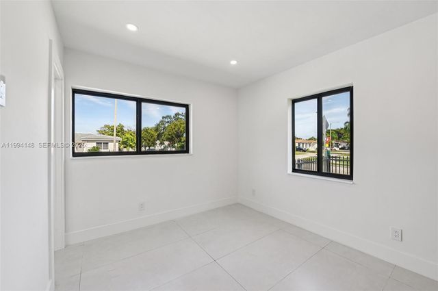 5152 SW 6th Street, Miami, FL 33134