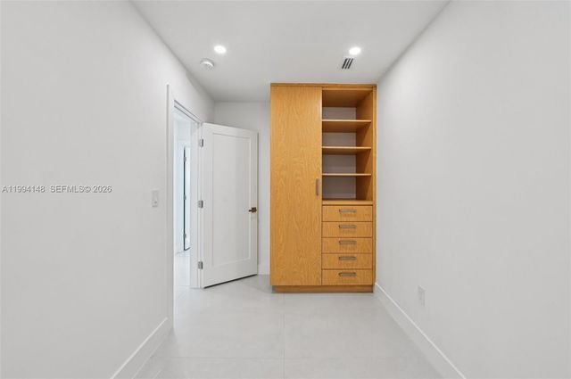 5152 SW 6th Street, Miami, FL 33134