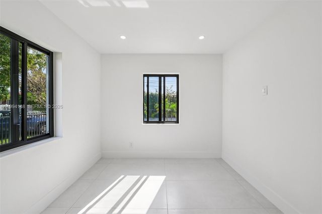 5152 SW 6th Street, Miami, FL 33134