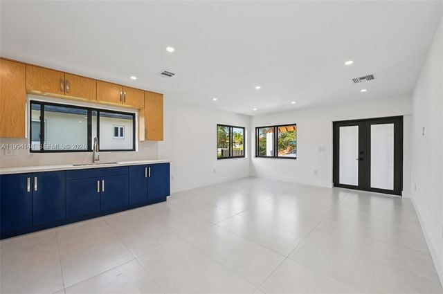 5152 SW 6th Street, Miami, FL 33134