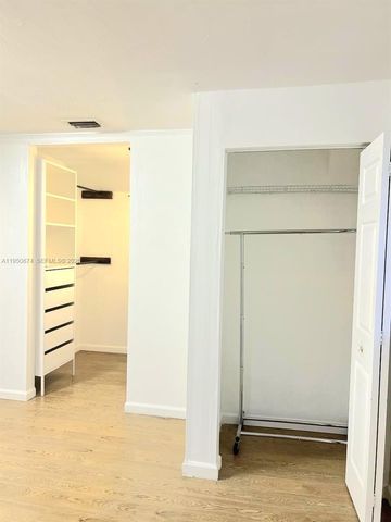 1990 NE 183rd St, North Miami Beach, FL 33179