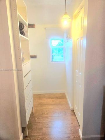 1990 NE 183rd St, North Miami Beach, FL 33179