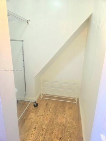 1990 NE 183rd St, North Miami Beach, FL 33179