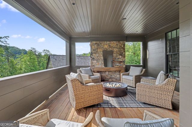 60 Cove View Lane, Clarkesville, GA 30523