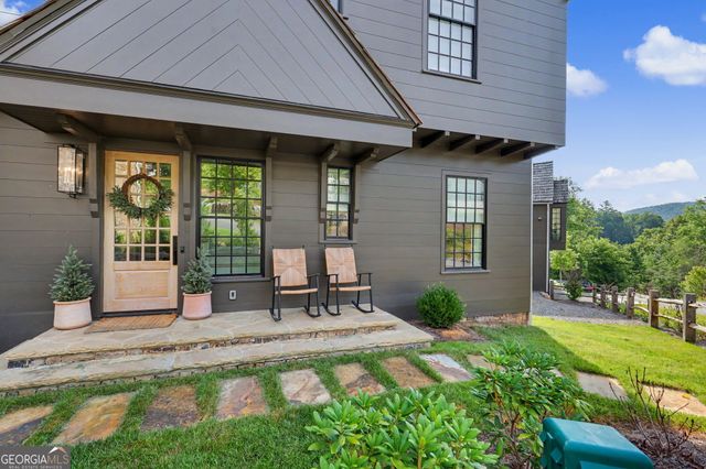 60 Cove View Lane, Clarkesville, GA 30523