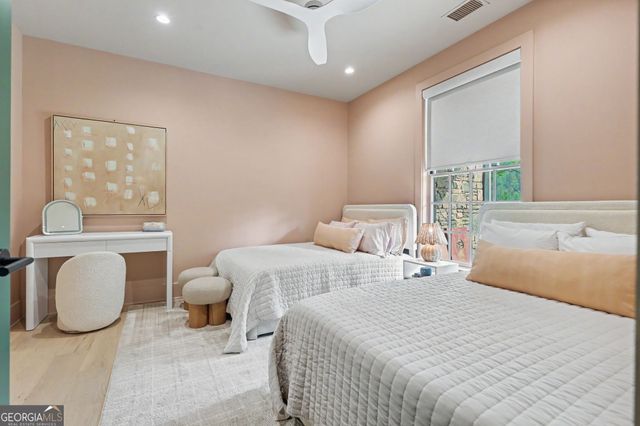 60 Cove View Lane, Clarkesville, GA 30523