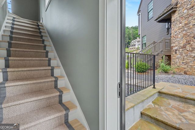 60 Cove View Lane, Clarkesville, GA 30523