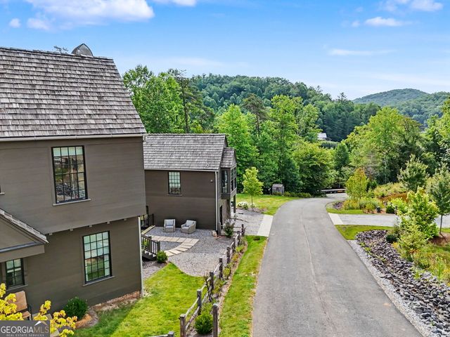 60 Cove View Lane, Clarkesville, GA 30523