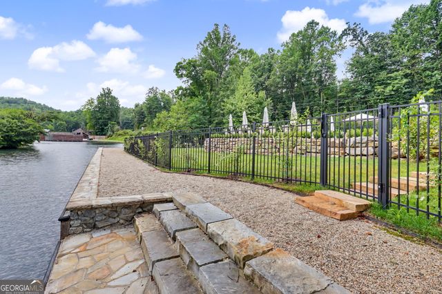 60 Cove View Lane, Clarkesville, GA 30523