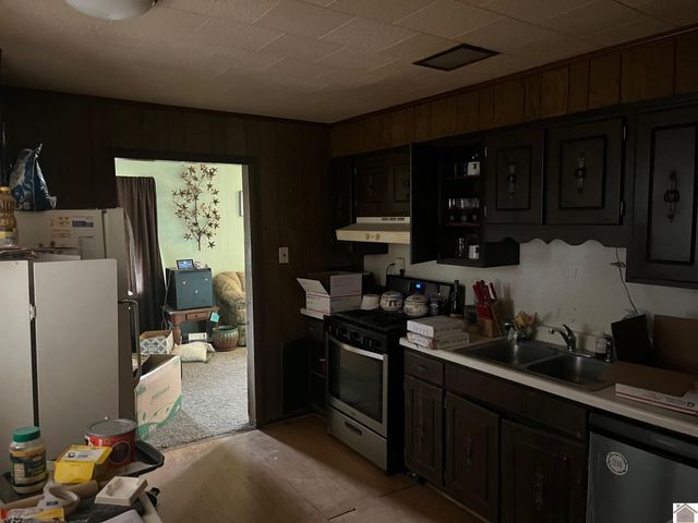 1342 Richard Burnley Avenue, Kevil, KY 42053