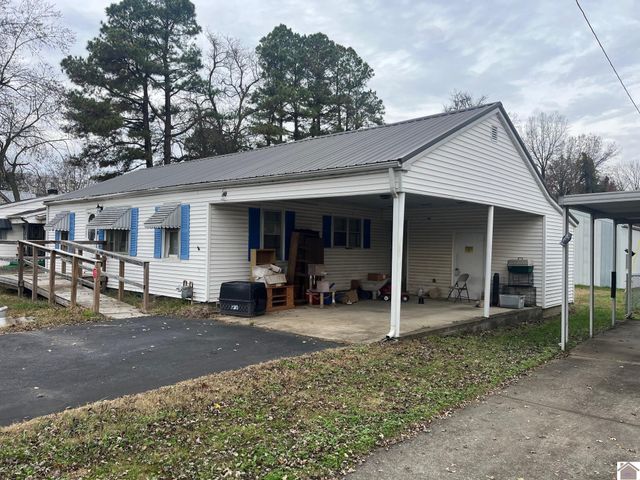 1342 Richard Burnley Avenue, Kevil, KY 42053