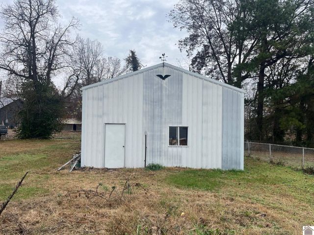 1342 Richard Burnley Avenue, Kevil, KY 42053