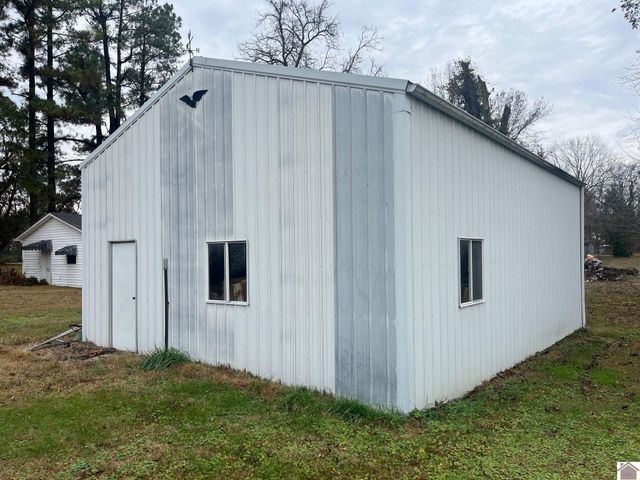 1342 Richard Burnley Avenue, Kevil, KY 42053