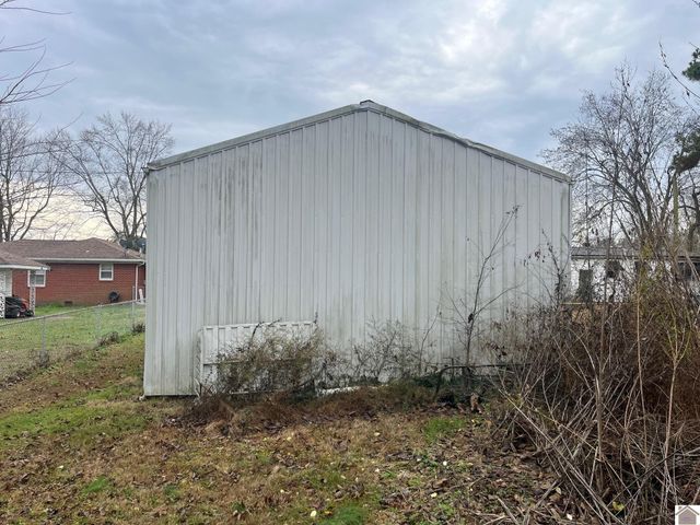 1342 Richard Burnley Avenue, Kevil, KY 42053