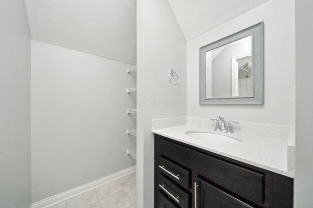 6172 Rays Way, 19, Hilliard, OH 43026