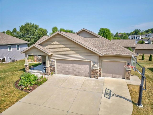 4034 Red Hawk Run, Black Earth, WI 53515