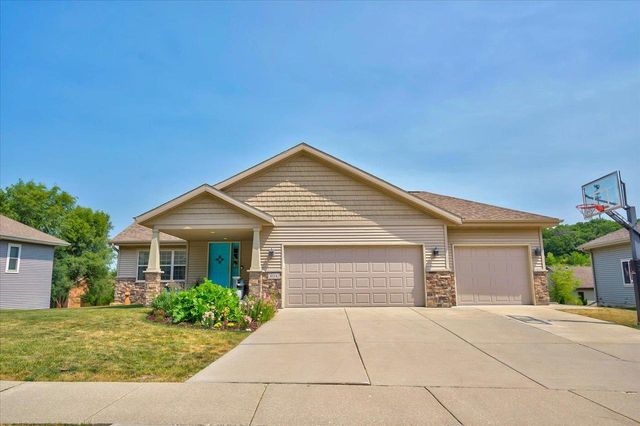 4034 Red Hawk Run, Black Earth, WI 53515