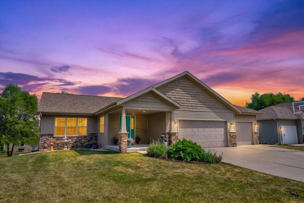 4034 Red Hawk Run, Black Earth, WI 53515