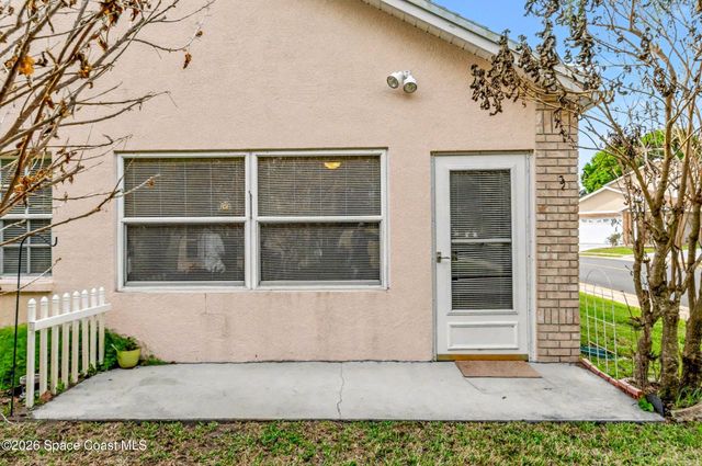 975 S Fork Circle, Melbourne, FL 32901