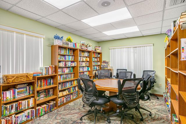 975 S Fork Circle, Melbourne, FL 32901