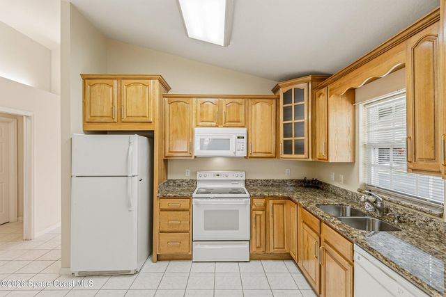 975 S Fork Circle, Melbourne, FL 32901