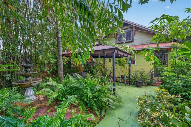 652 8TH AVENUE N, St Petersburg, FL 33701