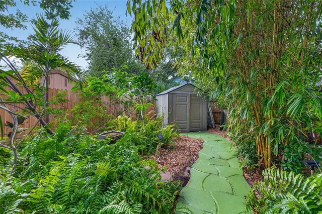 652 8TH AVENUE N, St Petersburg, FL 33701