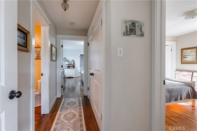 1121 Vista Way, Oceanside, CA 92054