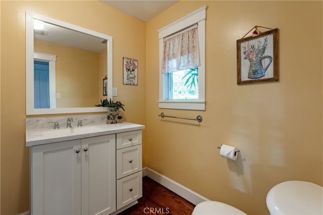 1121 Vista Way, Oceanside, CA 92054