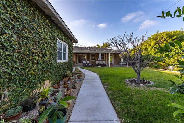 1121 Vista Way, Oceanside, CA 92054