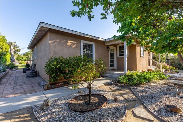 1121 Vista Way, Oceanside, CA 92054