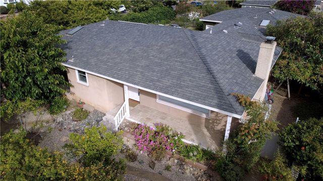 1121 Vista Way, Oceanside, CA 92054