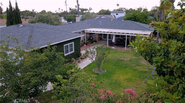 1121 Vista Way, Oceanside, CA 92054