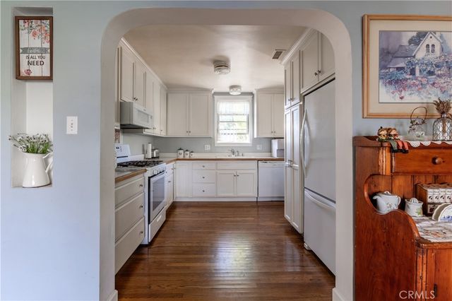 1121 Vista Way, Oceanside, CA 92054