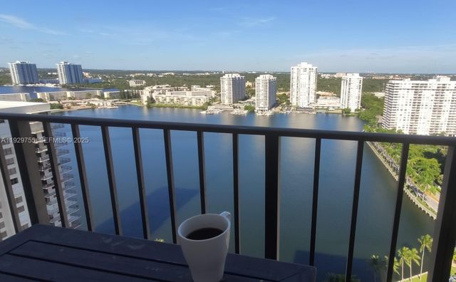 18181 NE 31st Ct 2710, Aventura, FL 33160