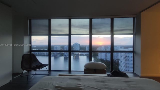 18181 NE 31st Ct 2710, Aventura, FL 33160