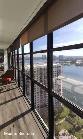 18181 NE 31st Ct 2710, Aventura, FL 33160