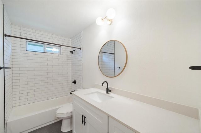 4707 Alta Loma DR, Austin, TX 78749