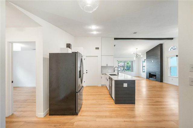 4707 Alta Loma DR, Austin, TX 78749